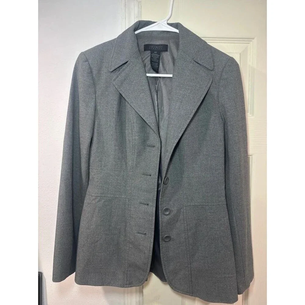 The Limited Stretch Women Top/Coat- Size XS